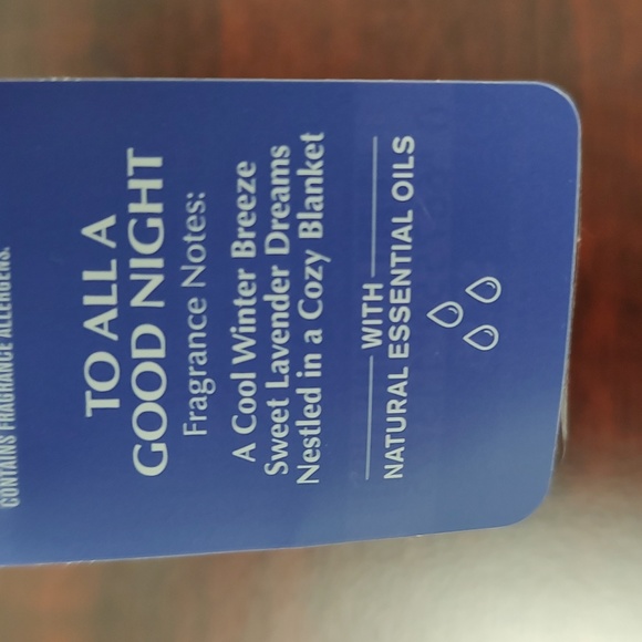 Bath & Body Works Snowman Night Light Plug +  5 Cold Weather Wallflowers - Picture 5 of 5